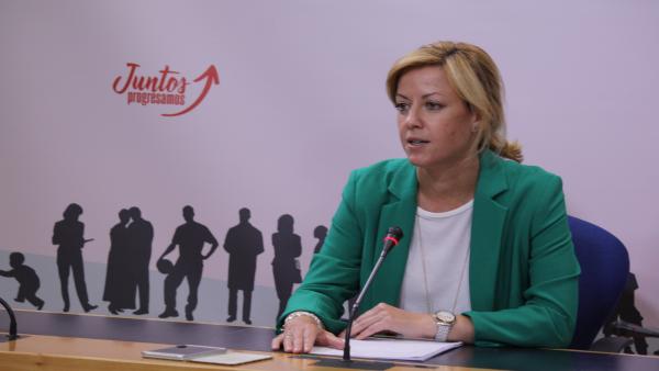 La portavoz del PSOE, Ana Isabel Abengózar, en rueda de prensa La portavoz del PSOE, Ana Isabel Abengózar, en rueda de prensa
