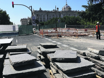 Obras en la calle Bailén.