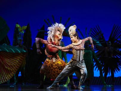 Fela Domínguez y Tiago Barbosa , en el musical de ‘El Rey León'.
