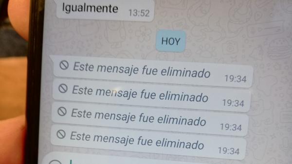 WhatsApp WhatsApp