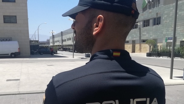 Agente Policía Nacional Agente Policía Nacional
