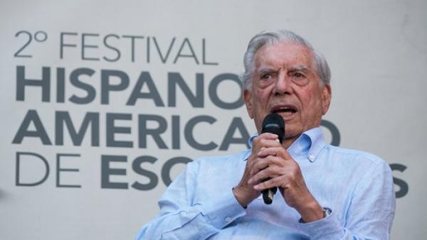 El Premio Nobel de Literatura, Mario Vargas Llosa, interviene en el II Festival de Hispanoamericano de Escritores El Premio Nobel de Literatura, Mario Vargas Llosa, interviene en el II Festival de Hispanoamericano de Escritores