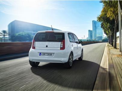 Skoda desvela sus primeros modelos eléctricos e híbridos: Citigoe iV y Superb iV