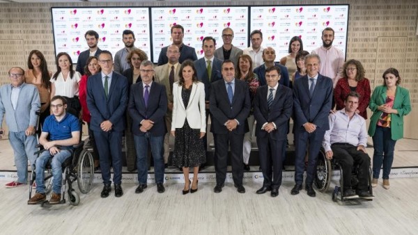 La reina Letizia durante su visita a Servimedia La reina Letizia durante su visita a Servimedia