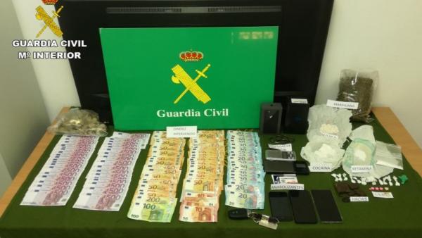 Dinero y efectos intervenidos Dinero y efectos intervenidos