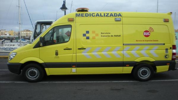 Ambulancia de soporte vital avanzado del Servicio de Urgencias Canario (SUC) Ambulancia de soporte vital avanzado del Servicio de Urgencias Canario (SUC)