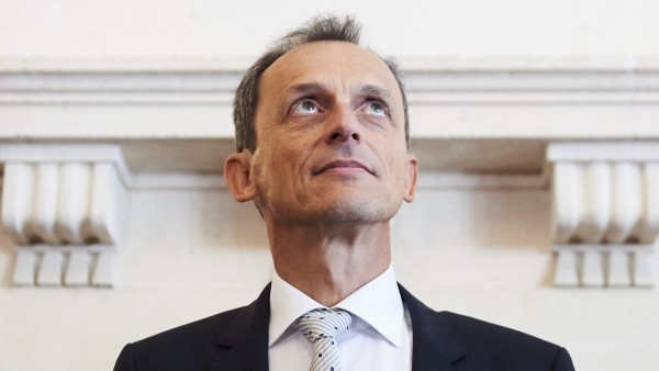 El ministro de Ciencia, Innovación y Universidades, Pedro Duque, en una imagen de archivo El ministro de Ciencia, Innovación y Universidades, Pedro Duque, en una imagen de archivo