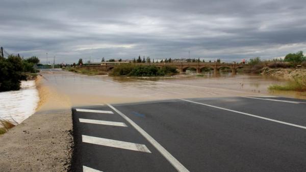 Carretera inundada en Benferri durante el temporal de septiembre de 2019 Carretera inundada en Benferri durante el temporal de septiembre de 2019