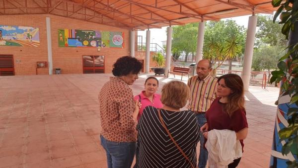 La consejera de Educación, Esperanza Moreno, visita centros educativos de Puerto Lumbreras y San Javier para conocer de primera mano la situación de los centros educativos La consejera de Educación, Esperanza Moreno, visita centros educativos de Puerto Lumbreras y San Javier para conocer de primera mano la situación de los centros educativos