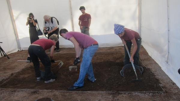 Comienza la segunda fase de exhumaciones en el cementerio de Castelló Comienza la segunda fase de exhumaciones en el cementerio de Castelló