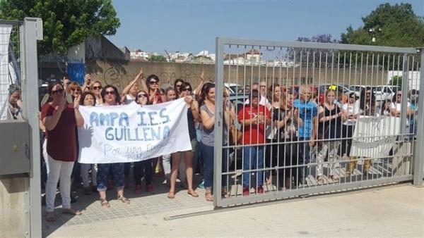 Sevilla.- El Ayuntamiento de Guillena reclama a la Junta las obras de la segunda fase del IES El Molinillo Sevilla.- El Ayuntamiento de Guillena reclama a la Junta las obras de la segunda fase del IES El Molinillo