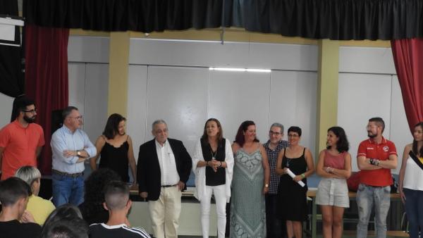 En el centro, la delegada de Educación en Almería, María del Carmen Castillo En el centro, la delegada de Educación en Almería, María del Carmen Castillo