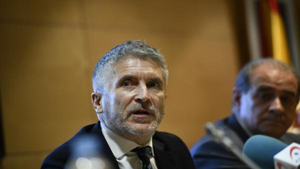 El ministro del Interior en funciones, Fernando Grande- Marlaska, durante su intervención en la inauguración del primer ciclo formativo dirigido a todos los miembros de las Fuerzas y Cuerpos de Seguridad que integran la Red policial dedicada a la investig El ministro del Interior en funciones, Fernando Grande- Marlaska, durante su intervención en la inauguración del primer ciclo formativo dirigido a todos los miembros de las Fuerzas y Cuerpos de Seguridad que integran la Red policial dedicada a la investig