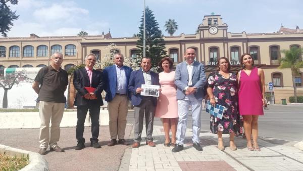El secretario general del PSOE de Málaga, José Luis Ruiz Espejo, en rueda de prensa para informar sobre sanidad El secretario general del PSOE de Málaga, José Luis Ruiz Espejo, en rueda de prensa para informar sobre sanidad