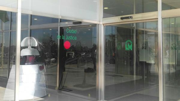 Ciudad de la Justicia. Fachada Ciudad de la Justicia. Fachada