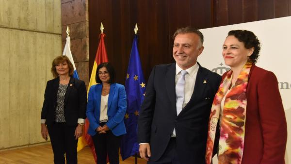 El presidente de Canarias, Ángel Víctor Torres y la ministra de Trabajo, Magdalena Valerio El presidente de Canarias, Ángel Víctor Torres y la ministra de Trabajo, Magdalena Valerio