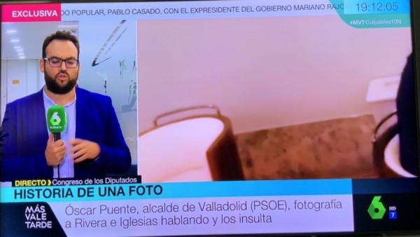 Rótulo de 'Más vale tarde' Rótulo de 'Más vale tarde'