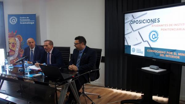 Inauguración del curso preparatorio para opositores de Administración Pública en el Centro de Formación del Colegio de Abogados de Málaga. Inauguración del curso preparatorio para opositores de Administración Pública en el Centro de Formación del Colegio de Abogados de Málaga.