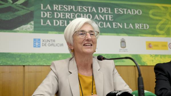 La fiscal general de l'Estat, María José Segarra, ofereix declaracions als mitjans de comunicació durant la seva visita a l'Escola d'Estiu del Ministeri Fiscal, a Bergondo (la Corunya), 19 de setembre del 2019 La fiscal general de l'Estat, María José Segarra, ofereix declaracions als mitjans de comunicació durant la seva visita a l'Escola d'Estiu del Ministeri Fiscal, a Bergondo (la Corunya), 19 de setembre del 2019