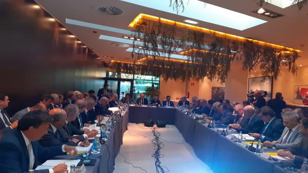 Reunión de Puertos del Estado y 28 presidentes portuarios celebrada en Gijón Reunión de Puertos del Estado y 28 presidentes portuarios celebrada en Gijón