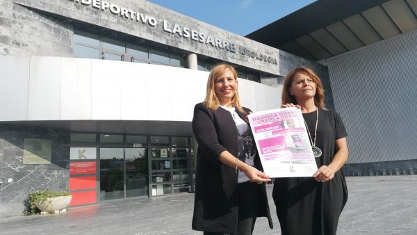La concejal del área de Mujer de Barakaldo, Rakel Olalla, junto a una usuaria del programa Juntas a Correr La concejal del área de Mujer de Barakaldo, Rakel Olalla, junto a una usuaria del programa Juntas a Correr