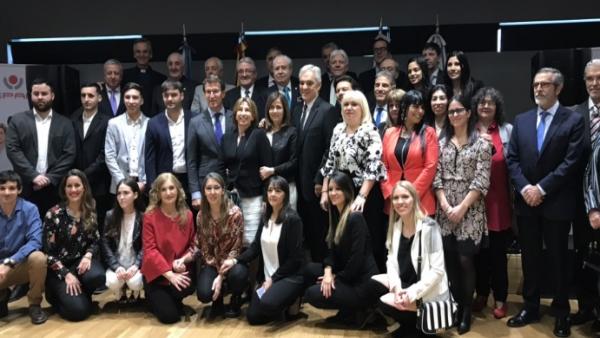Feijóo acude a la inauguración de la sede de la Obra Social Ospaña Feijóo acude a la inauguración de la sede de la Obra Social Ospaña