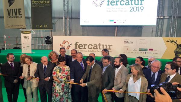 Np Pilar Zamora: 'La Caza Y La Pesca Atraen Turismo Progreso Y Desarrollo Para Ciudad Real Np Pilar Zamora: 'La Caza Y La Pesca Atraen Turismo Progreso Y Desarrollo Para Ciudad Real