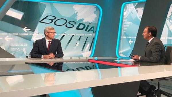 Alfonso Rueda en una entrevista en la Televisión de Galicia Alfonso Rueda en una entrevista en la Televisión de Galicia