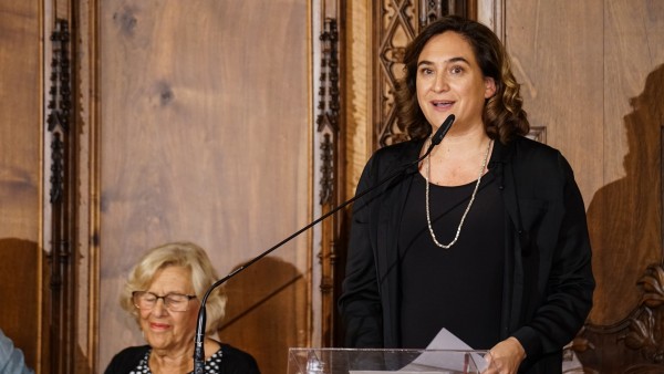 Carmena y Colau en el ayuntamiento de Barcelona Carmena y Colau en el ayuntamiento de Barcelona