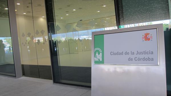 Córdoba.-Tribunales.-Piden seis años de cárcel para el alcalde de Nueva Carteya Córdoba.-Tribunales.-Piden seis años de cárcel para el alcalde de Nueva Carteya