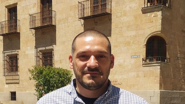 El novelista Luis Esteban, a la sazón comisario provincial de Policía en Salamanca. El novelista Luis Esteban, a la sazón comisario provincial de Policía en Salamanca.