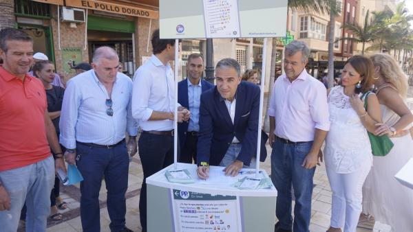 El presidente del Partido Popular de Málaga, Elías Bendodo, en un acto de los 'populares' en Benalmádena El presidente del Partido Popular de Málaga, Elías Bendodo, en un acto de los 'populares' en Benalmádena