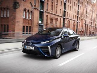 Así es el primer vehículo de Toyota propulsado por hidrógeno