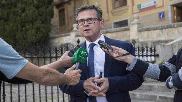 Delegado de Turismo, Justicia y Administración Local de la Junta en Granada, Gustavo Rodríguez. Delegado de Turismo, Justicia y Administración Local de la Junta en Granada, Gustavo Rodríguez.