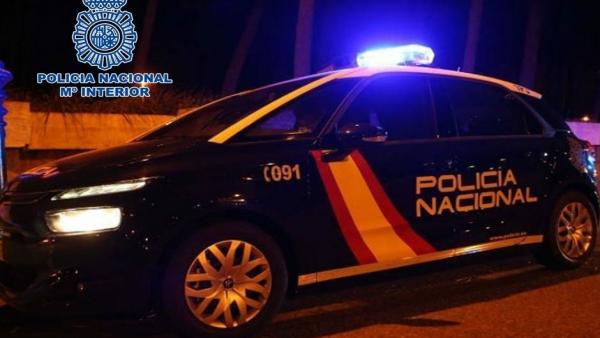 Vehículo de la Policía Nacional Vehículo de la Policía Nacional