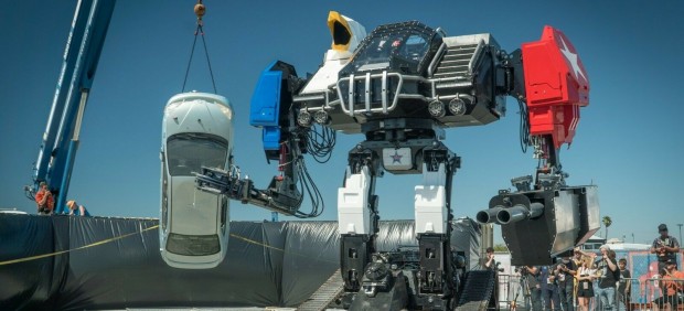 Eagle Prime, el robot gigante que MegaBots ha sacado a subasta