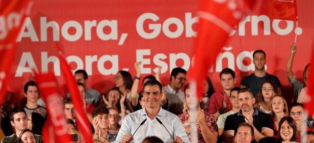 Pedro Sánchez, ayer en Valencia.