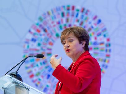 Kristalina Georgieva, directora del FMI, pronunciando su primer discurso al frente del cargo.