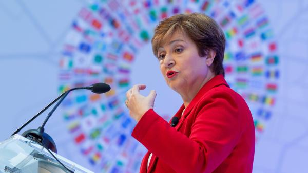 Kristalina Georgieva, directora del FMI, pronunciando su primer discurso al frente del cargo. Kristalina Georgieva, directora del FMI, pronunciando su primer discurso al frente del cargo.
