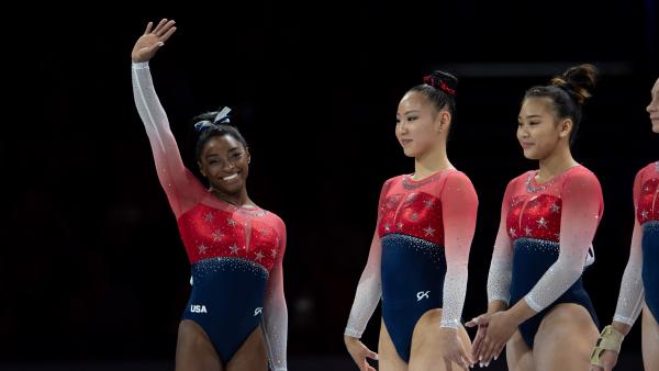 Simone Biles, con el equipo de EE UU de gimnasia artística Simone Biles, con el equipo de EE UU de gimnasia artística