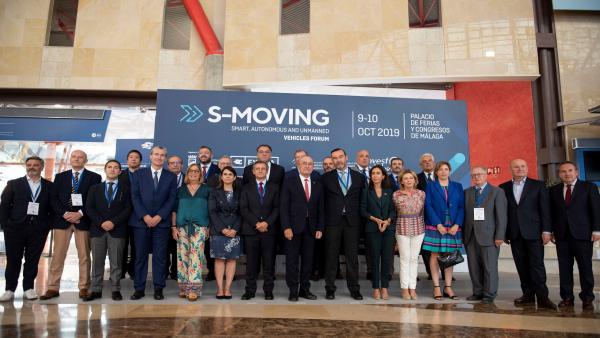 Foto de familia de la inauguración de S-Moving en Málaga Foto de familia de la inauguración de S-Moving en Málaga