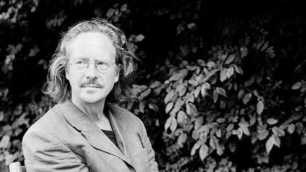 Pistas para acercarse al universo y la obra de Peter Handke, premio Nobel 2019