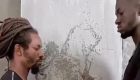 Impresionante retrato con manchas de pintura