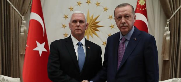 Mike Pence y Recep Tayyip Erdogan