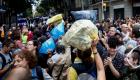 Lanzan bolsas de basura en la delegación de Gobierno